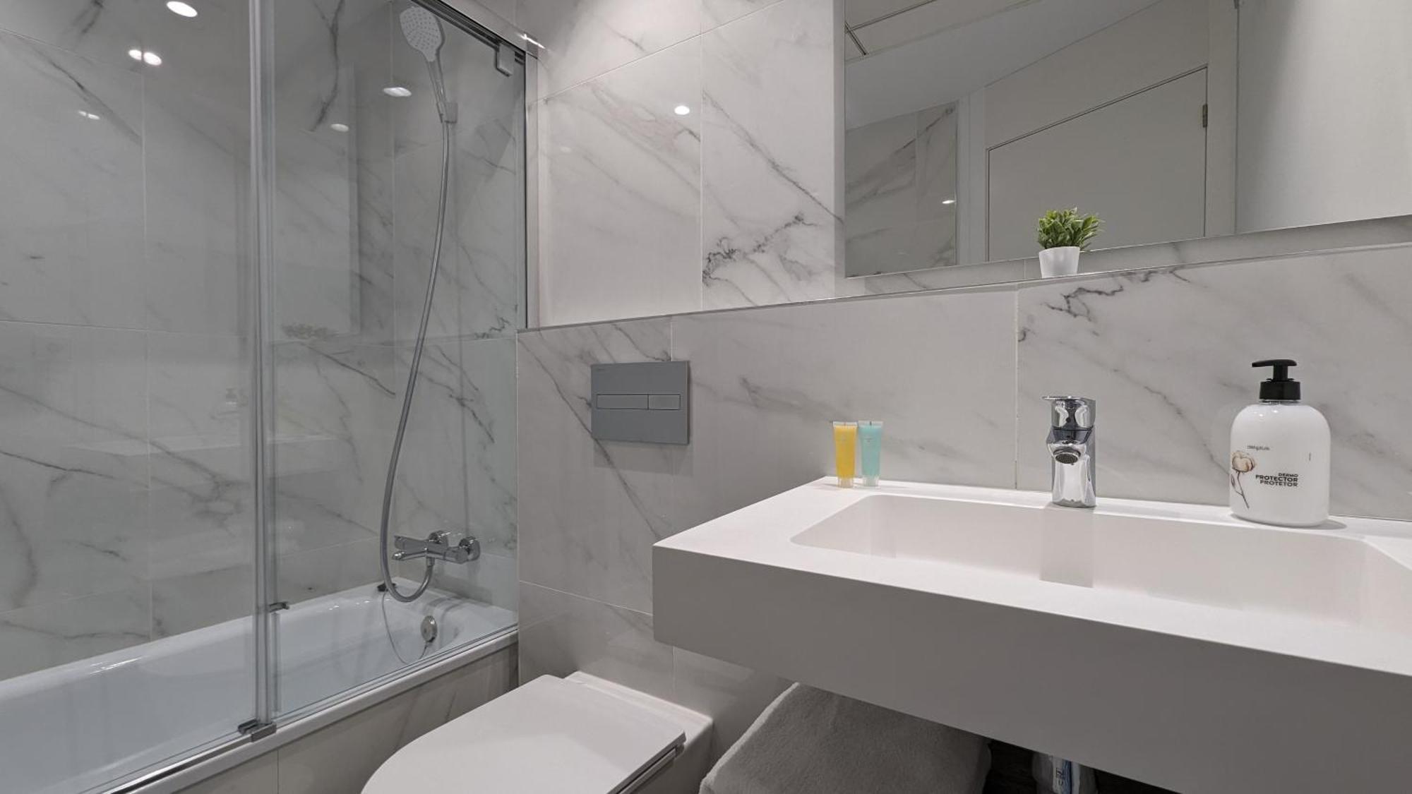 Allonbay & Nature House *